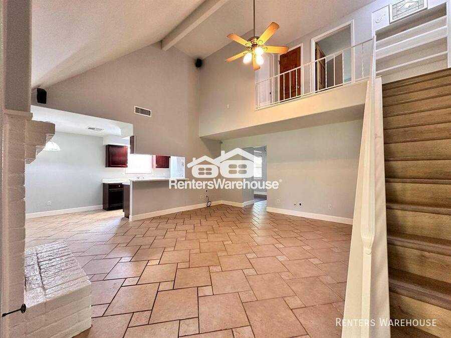 11707 Kenzie Ct - Photo 3 of 34