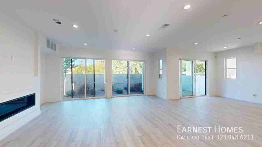 8456 N Camelia Ct - Photo 5 of 24