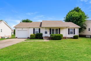 1047 E Monica Dr - Photo 1 of 1