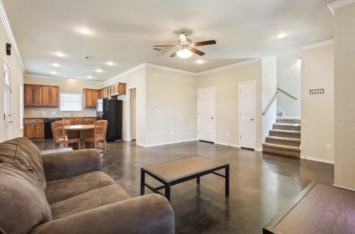 331 French Avenue #NA - Photo 4 of 16