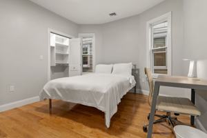 featured image of 86 Marine Road #1