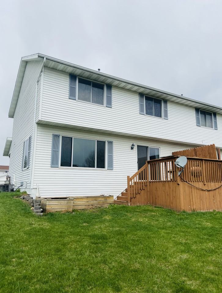 1920 Anita Ct #1920 - Photo 2 of 14