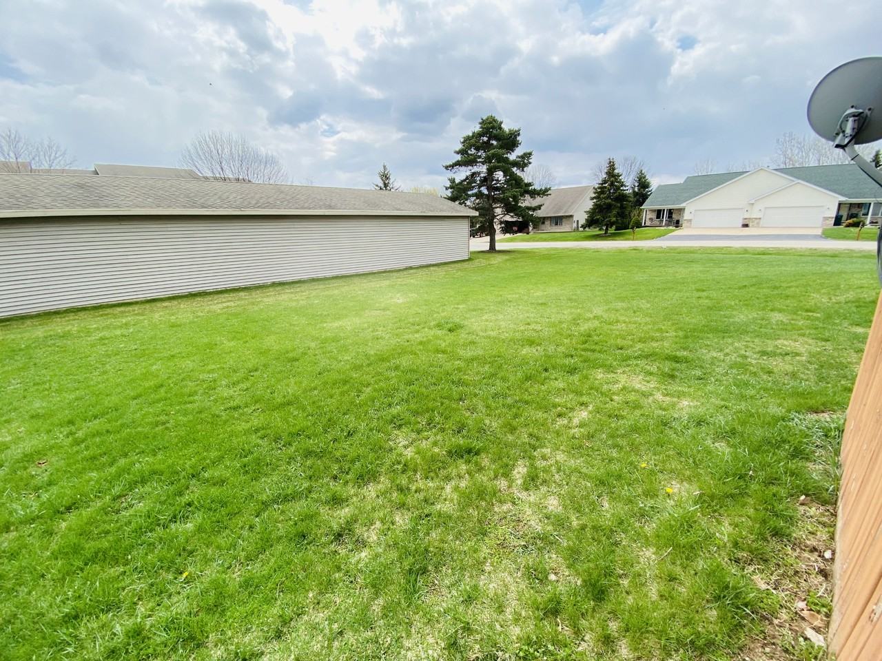 1920 Anita Ct #1920 - Photo 3 of 14