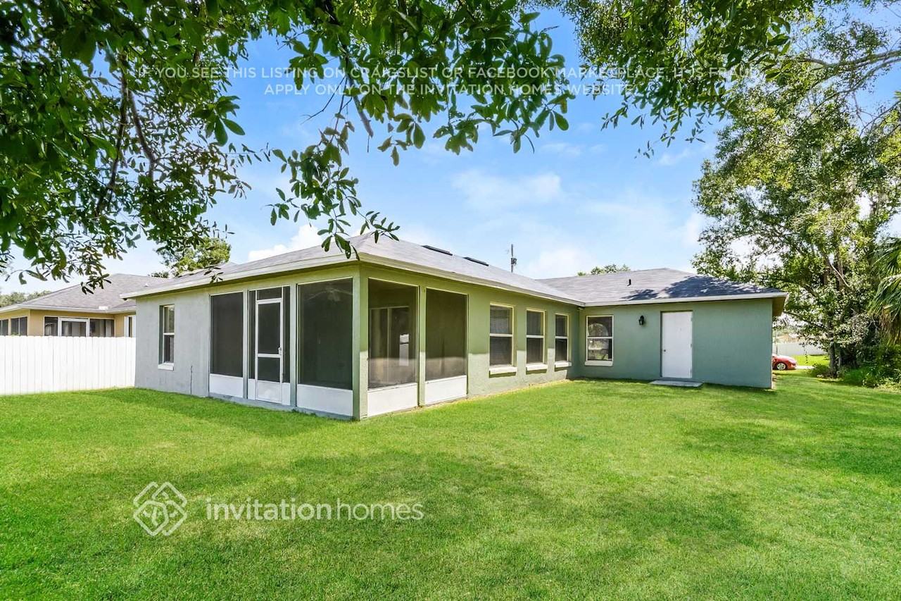 1014 Heron Ct - Photo 3 of 4