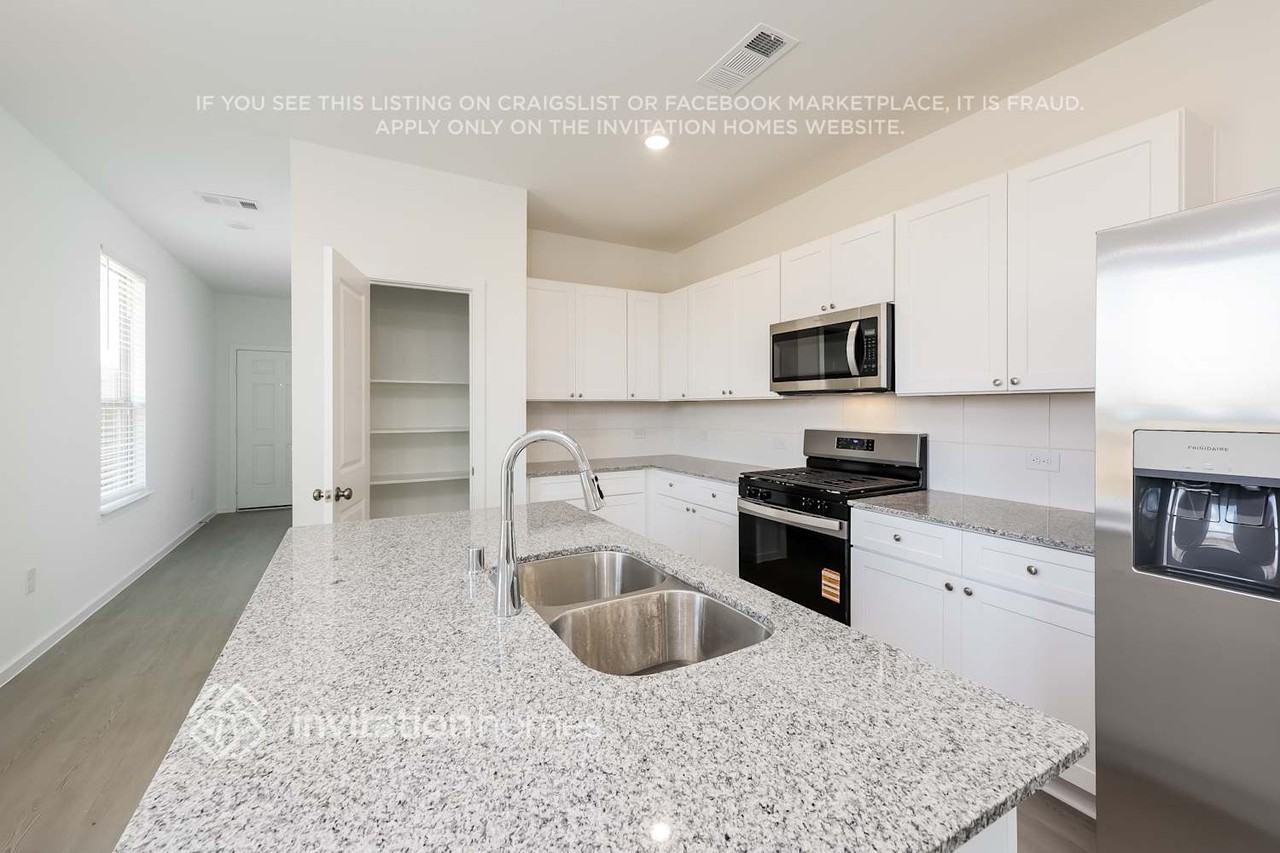 15243 Canyon Rapids Road - Photo 6 of 16