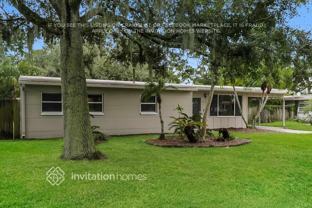 813 E River Dr - Photo 1 of 1
