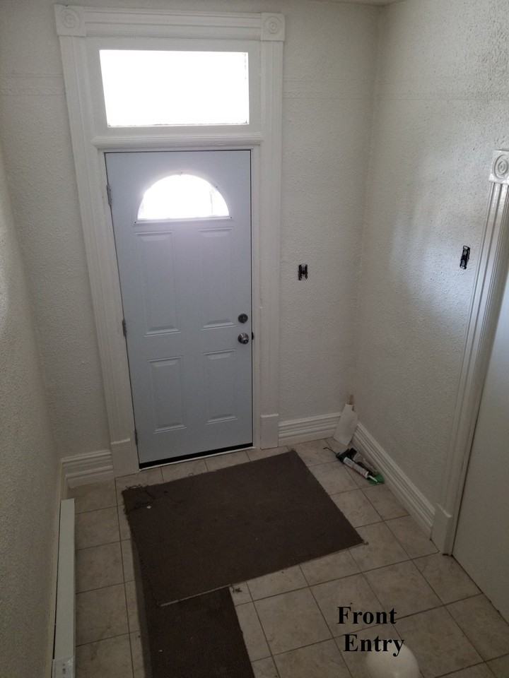 491 Romaine St - Photo 5 of 30