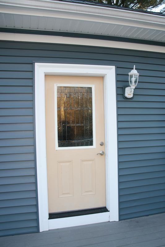 519 Lowell St 2 - Photo 3 of 14