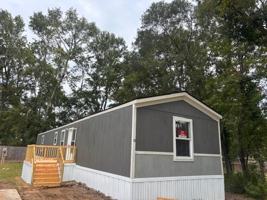 featured image of 23101 Green Oaks St