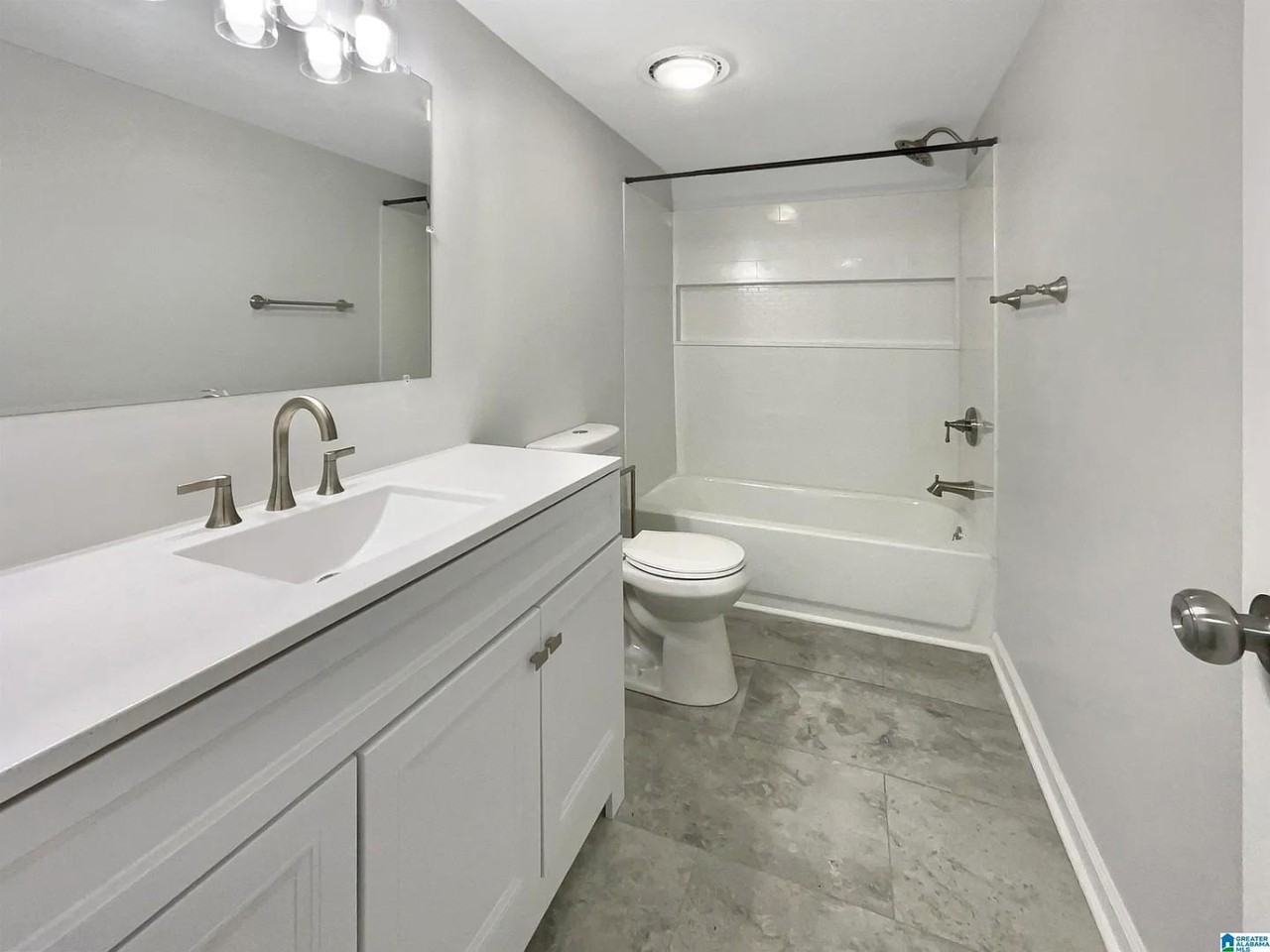 2052 Montreat Cir - Photo 5 of 11