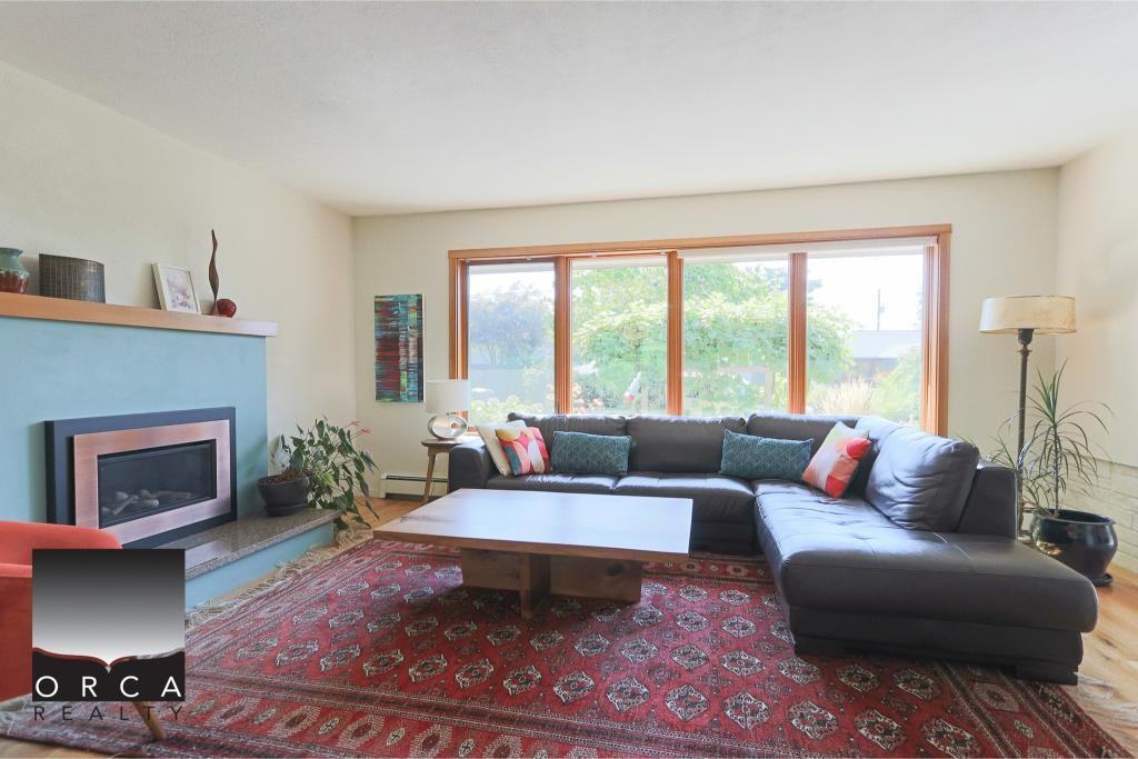 3980 Sunnycrest Dr - Photo 3 of 30