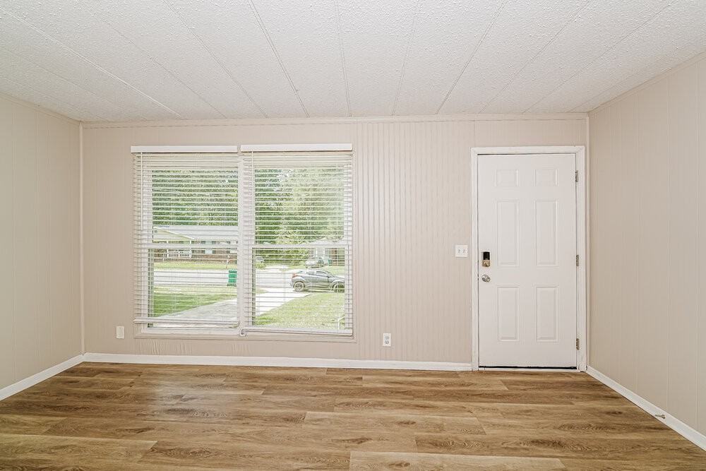 1701 6th St Nw - Photo 4 of 16