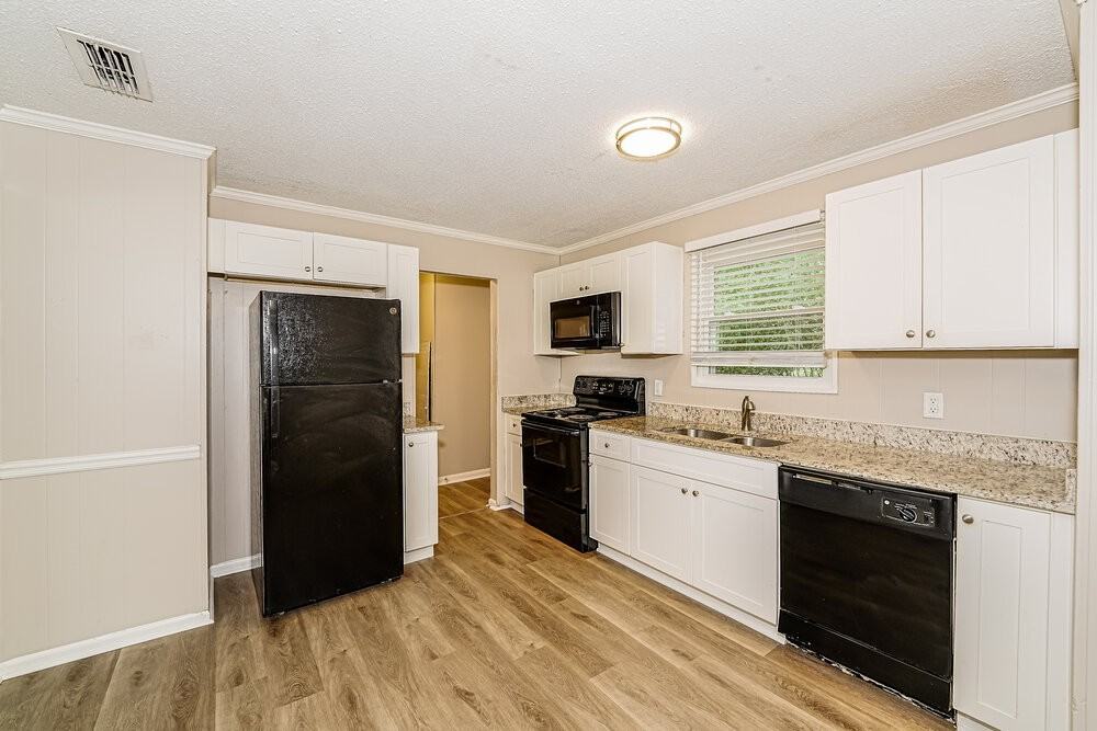 1701 6th St Nw - Photo 6 of 16