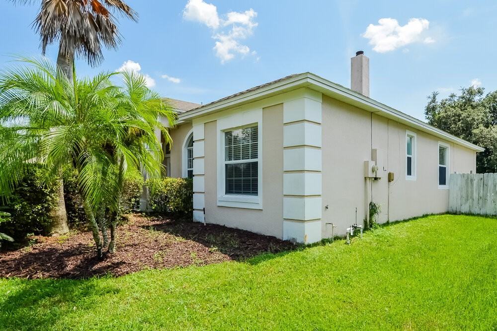 14834 Oldham Dr - Photo 3 of 16