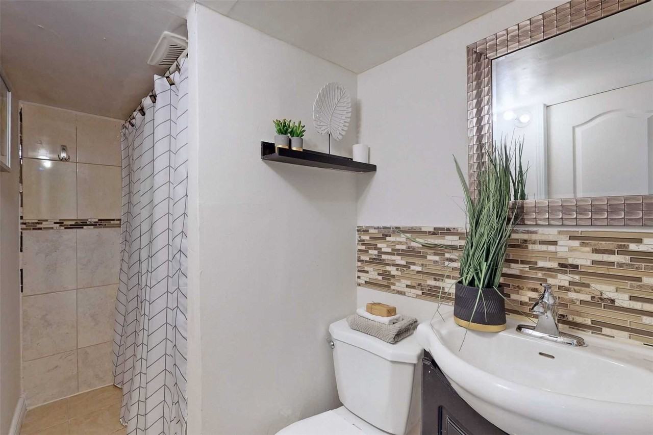 Kennedy Rd N & Williams Pkwy - Photo 4 of 9