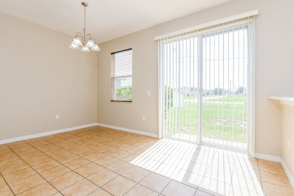 1007 N Platte Way - Photo 7 of 17