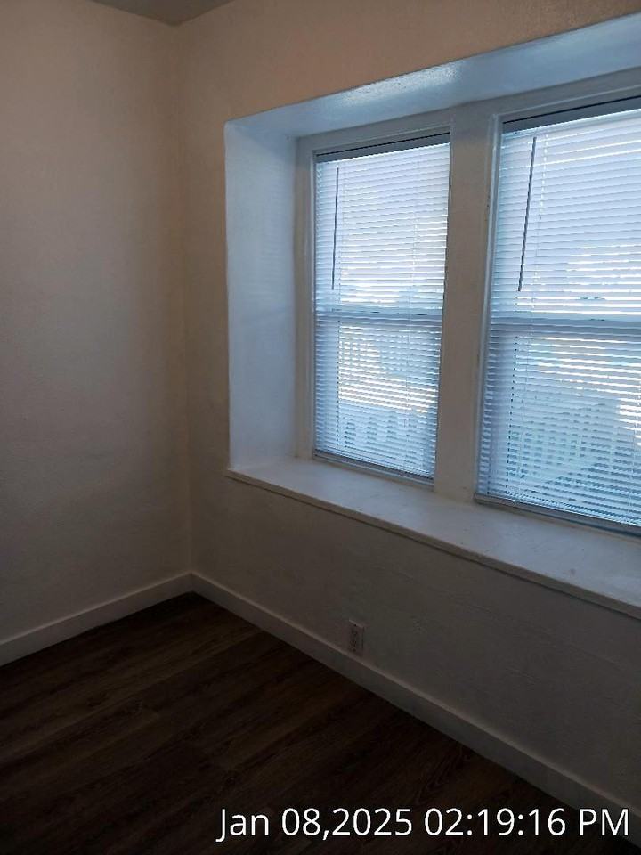 800 Paradise Drive - Photo 5 of 13