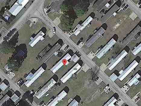 139 Neches Drive - Photo 3 of 11