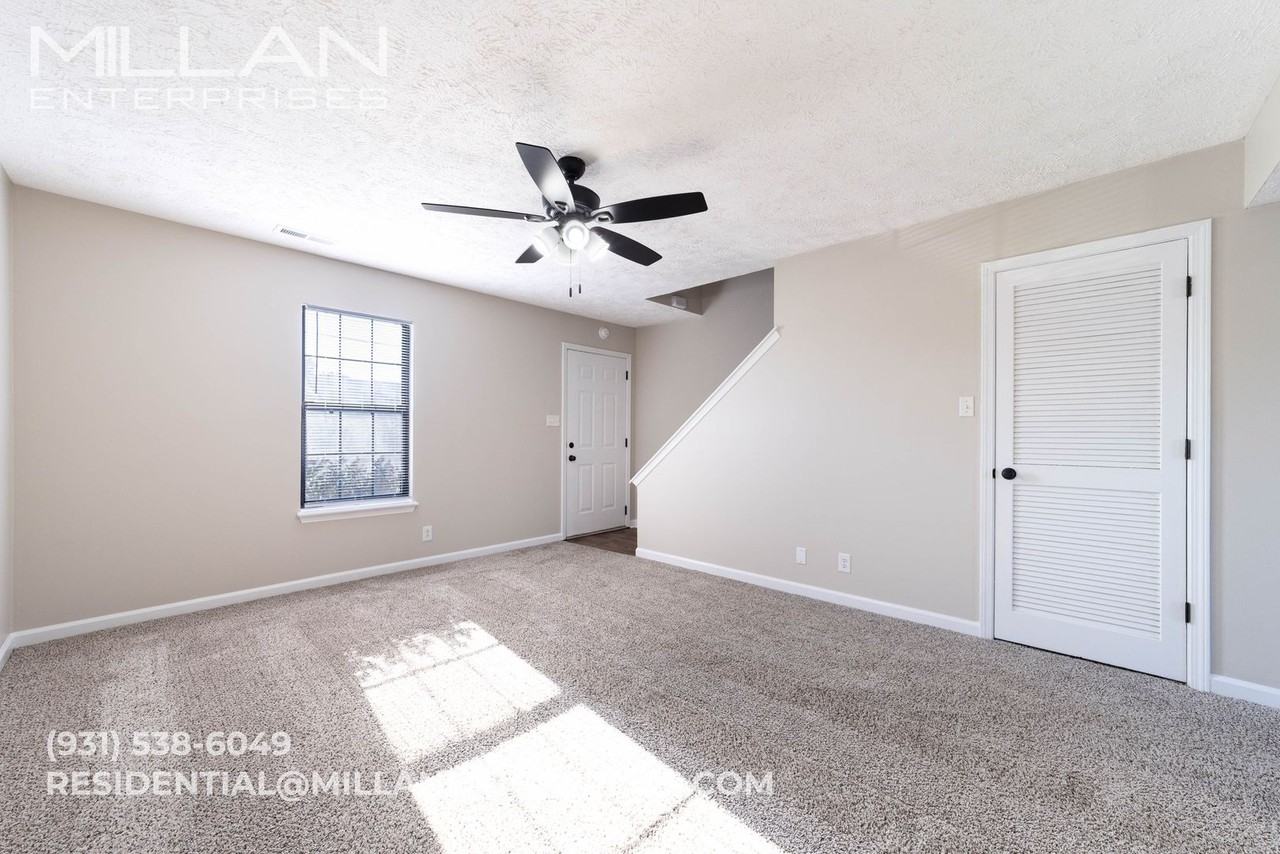 275 Northridge Drive - Photo 3 of 18