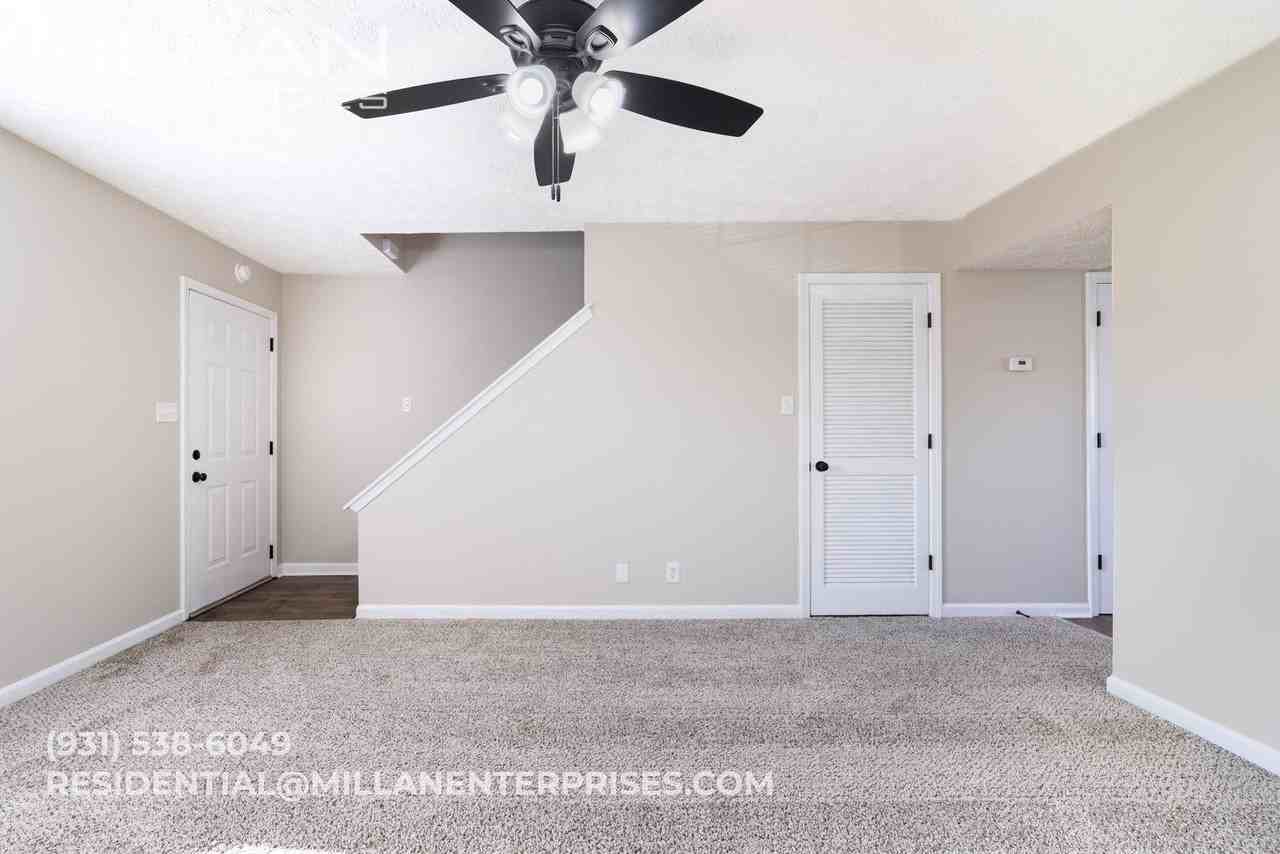 275 Northridge Drive - Photo 4 of 18