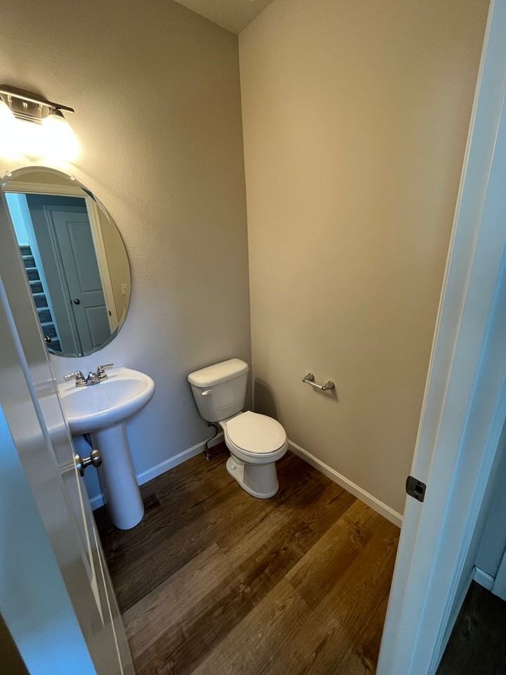 20582 Se Cameron Ave - Photo 6 of 22