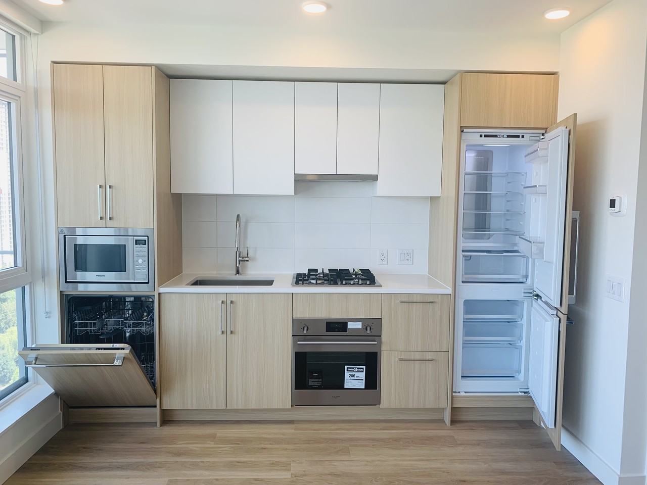 9675 King George Boulevard - Photo 7 of 25