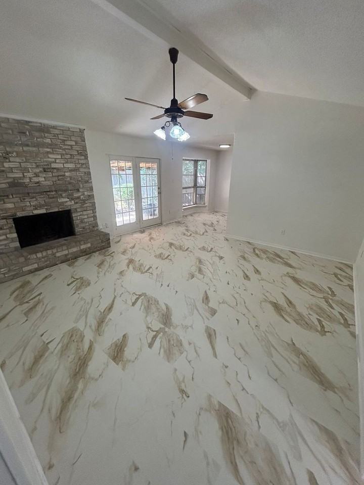 601 Brian Dr - Photo 3 of 13