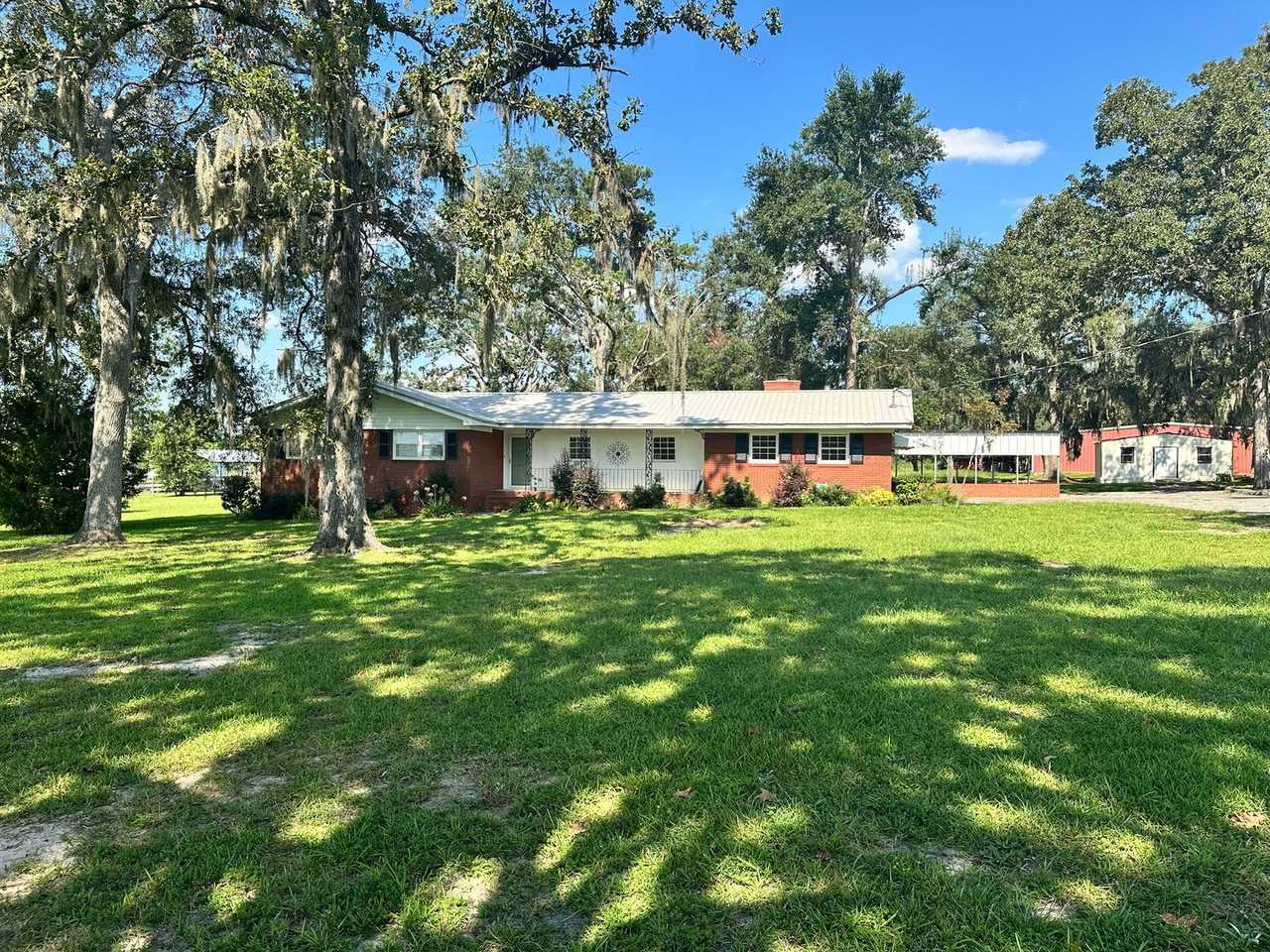4742 Cat Creek Rd - Photo 6 of 50