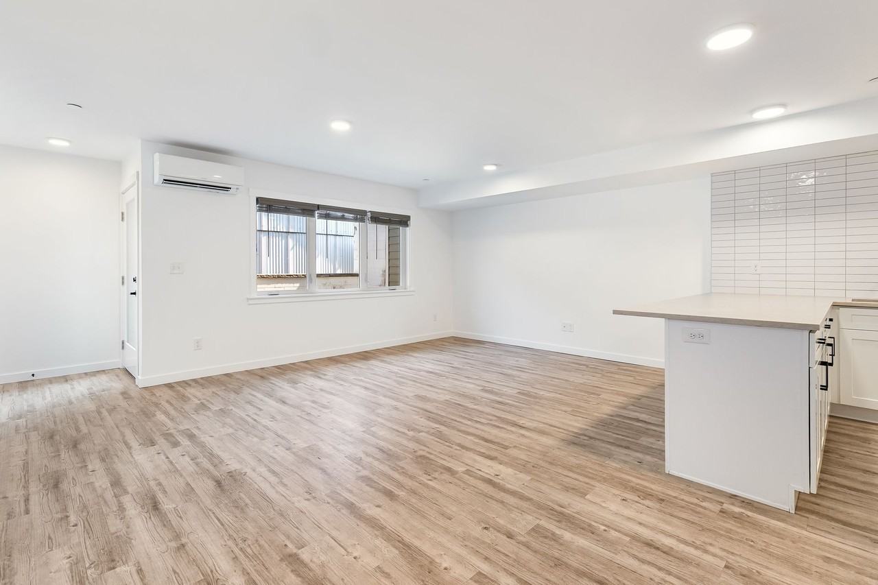 Modern Townhomes Centrally Located Near Downtown Lynden - Photo 6 of 7