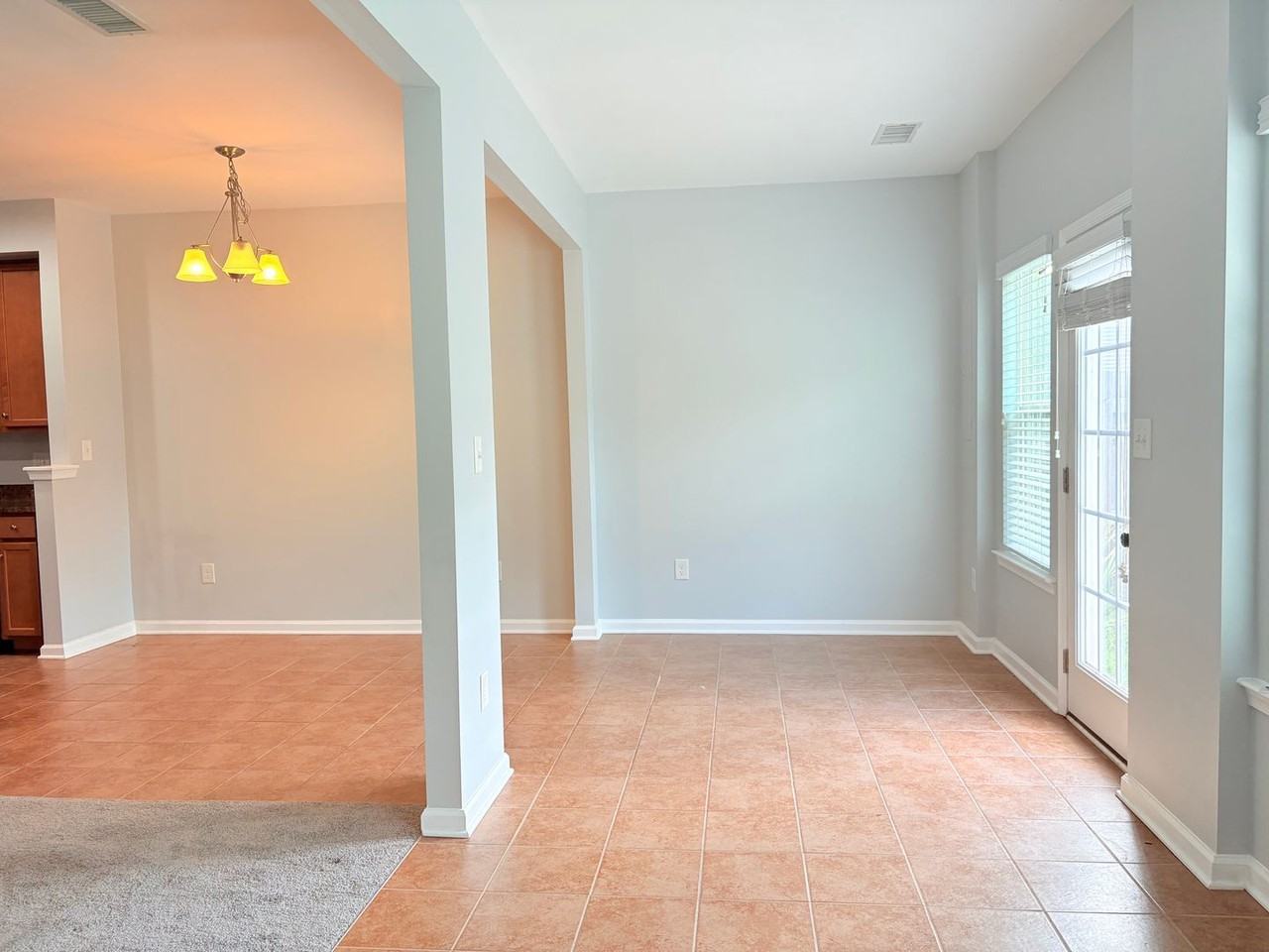 104 Riva Ct - Photo 5 of 11