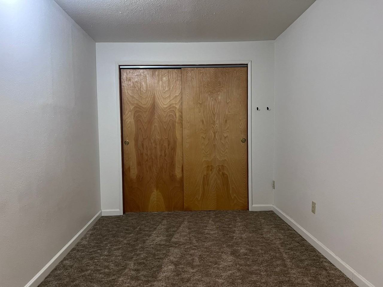 772B S Main St - Photo 5 of 6