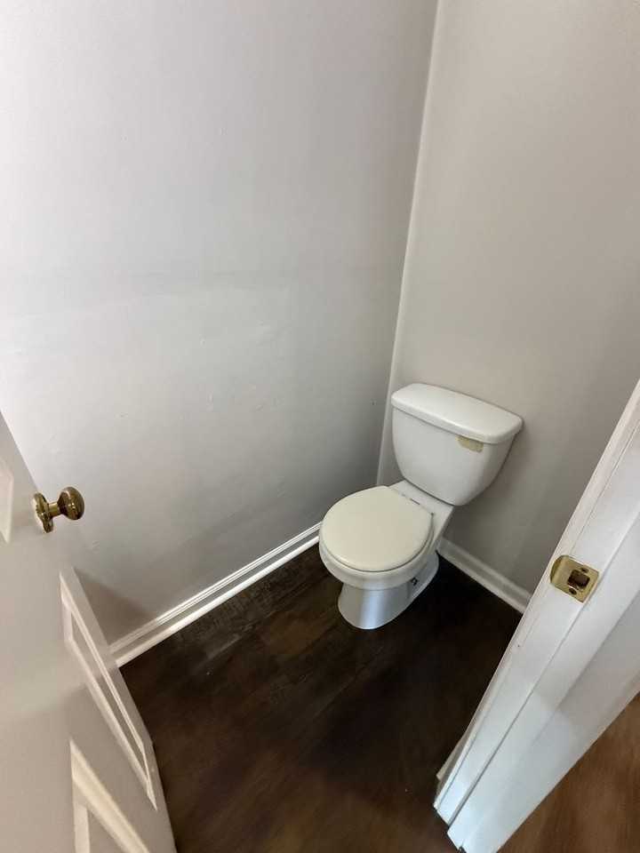 325 Leafmore Rd Sw - Photo 4 of 11