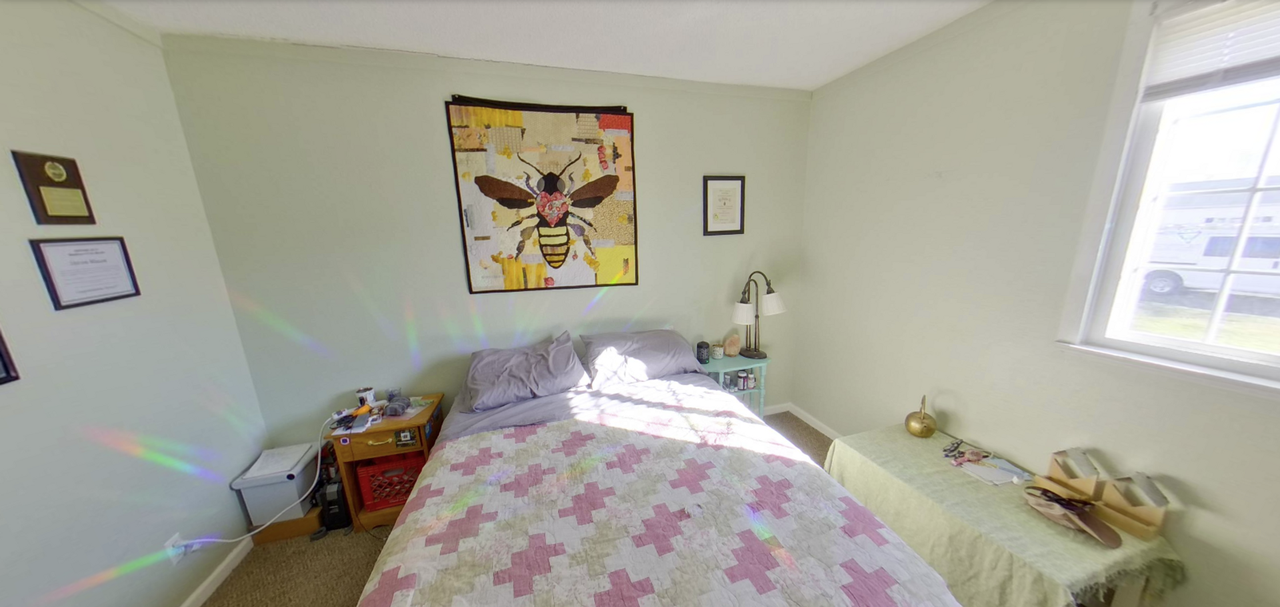 319 8th St - Photo 7 of 11