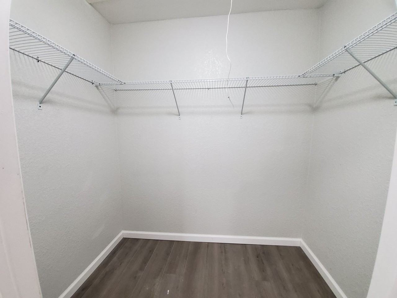 411 12th Avenue East - Photo 7 of 17