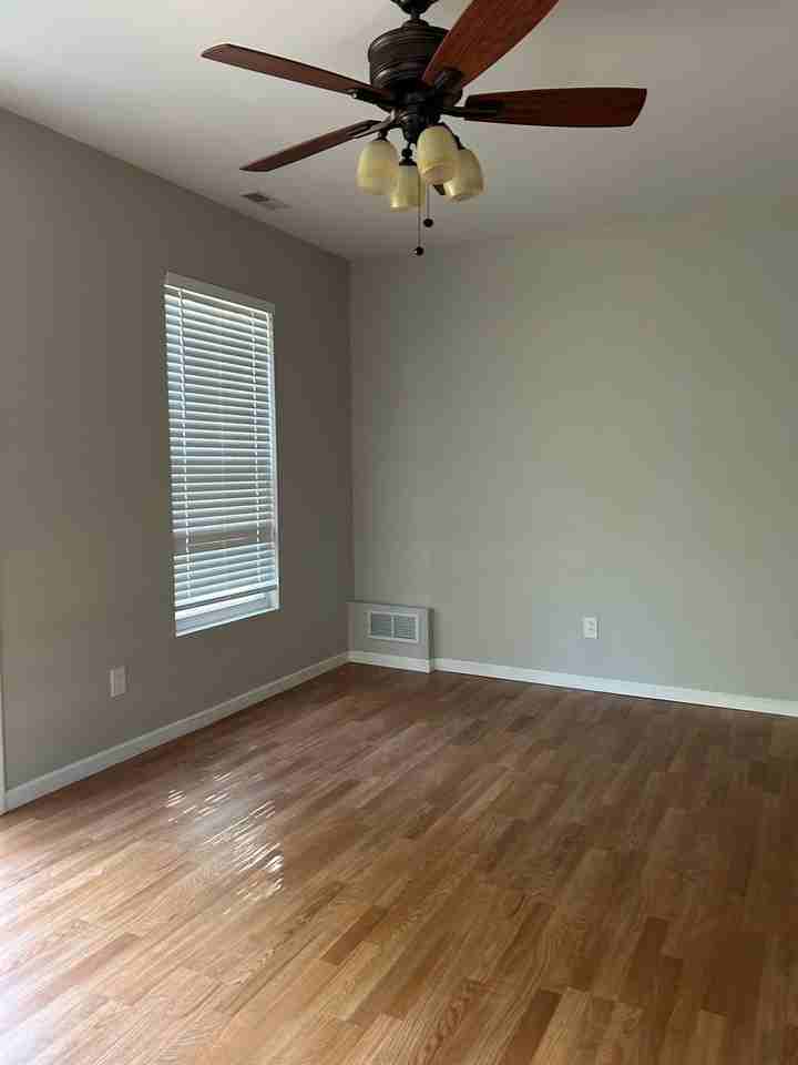 2000 Celebration Park Cir - Photo 3 of 19