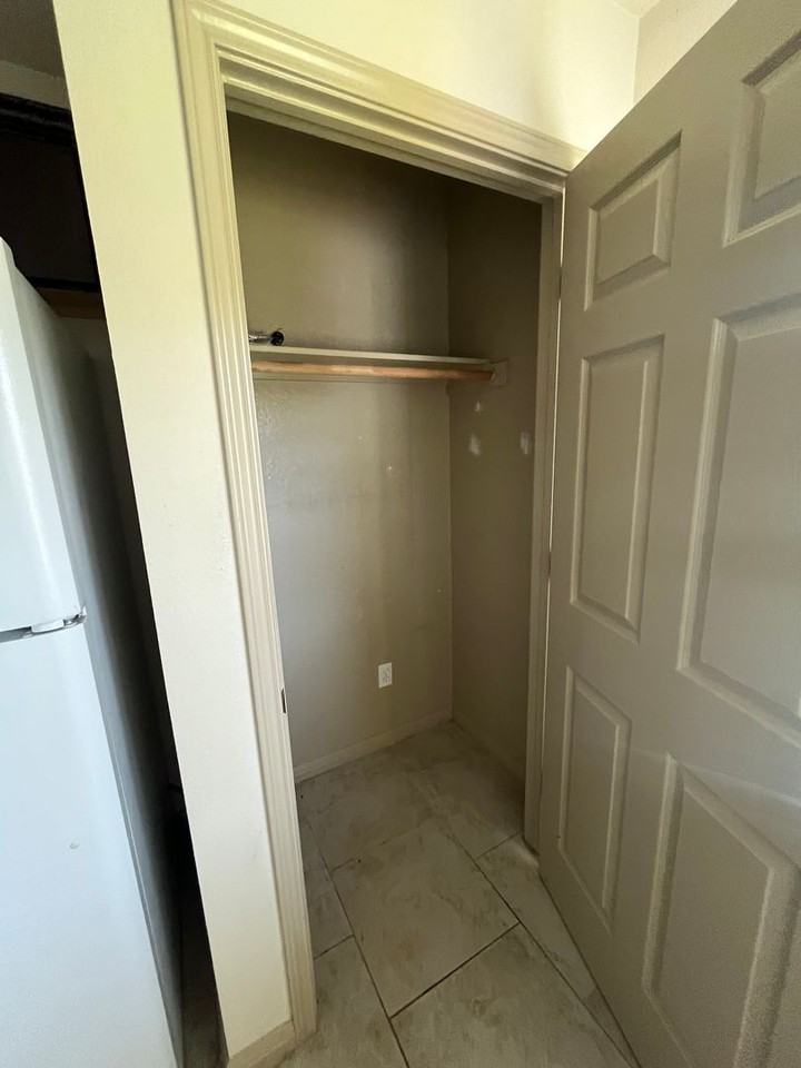 5413A Roosevelt Ave - Photo 7 of 21