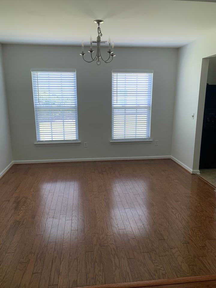 68 Hamilton Grove Drive - Photo 4 of 30