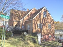 featured image of 302 Wilson Ave