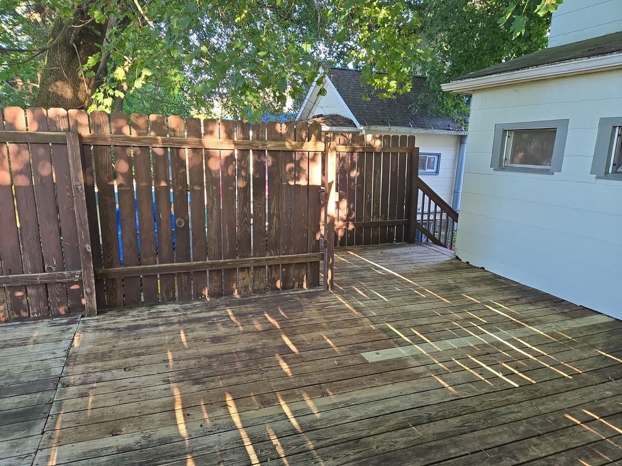138 W Bloss St - Photo 4 of 27