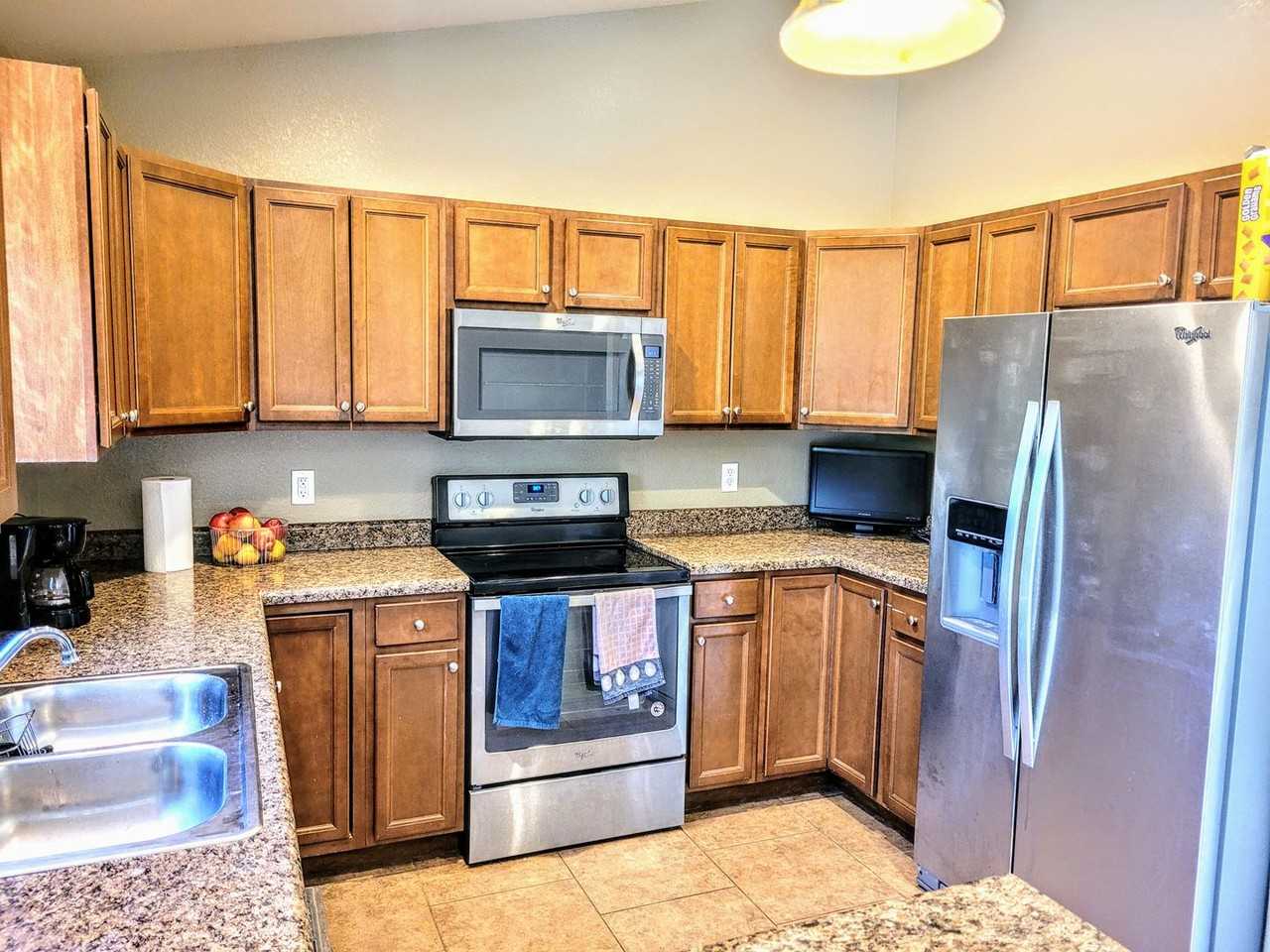 15799 Tundra St - Photo 7 of 10