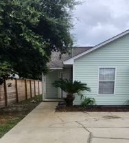 5522 Pinetree Ave - Photo 1 of 1
