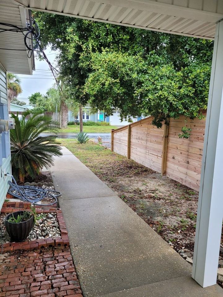 5522 Pinetree Ave - Photo 3 of 34