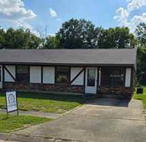 411 Knollwood Cir - Photo 1 of 1