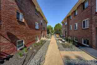 1330 S 30th Ave - Photo 1 of 1