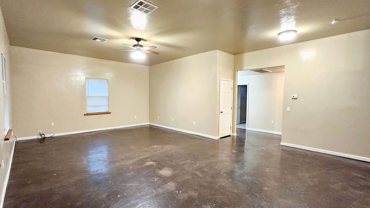 2751 Cobalt Court Northwest - Photo 3 of 23