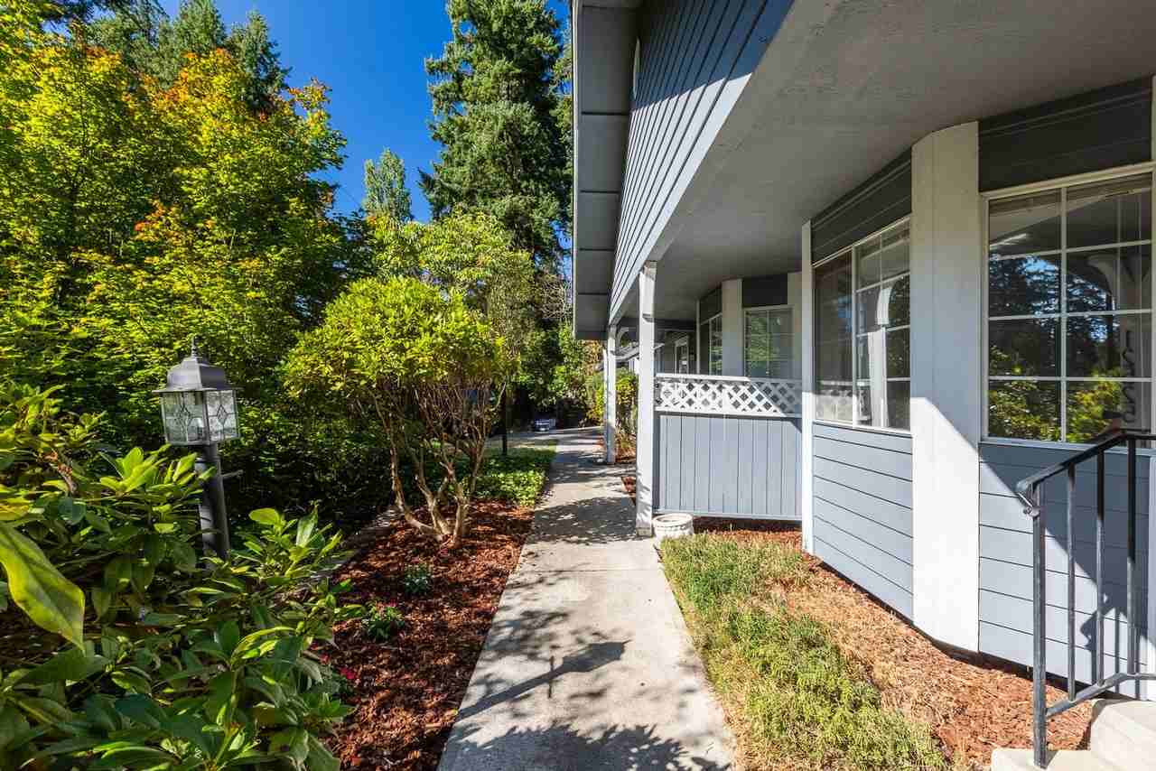 12525 Nyanza Rd Sw - Photo 3 of 36