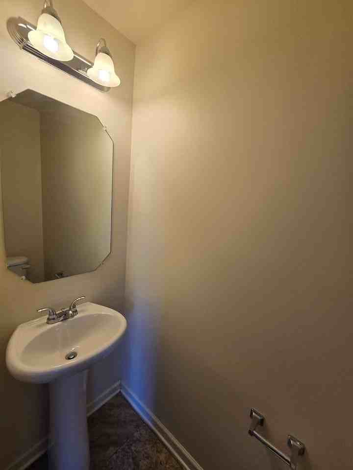 88 Aleah Ct - Photo 5 of 15