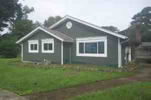 featured image of 200 N Willow Ln