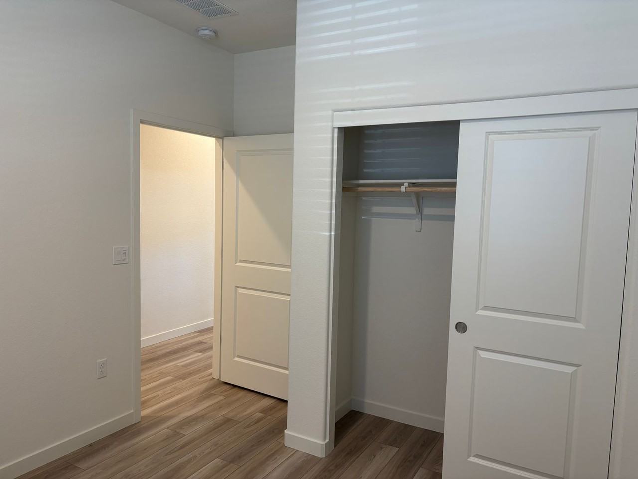 10283 Maribel Way - Photo 5 of 33