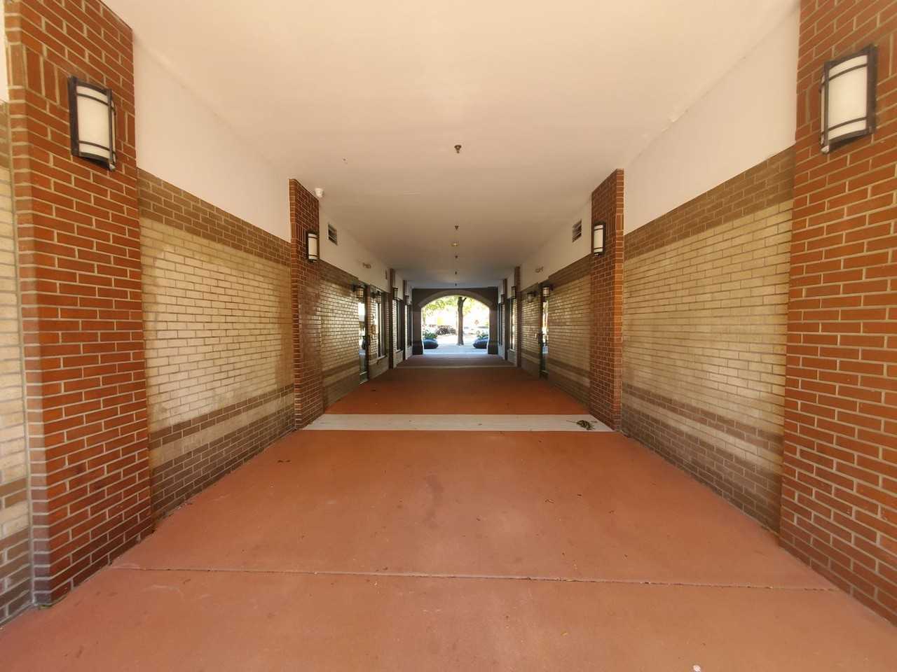 325 Hay St - Photo 2 of 28